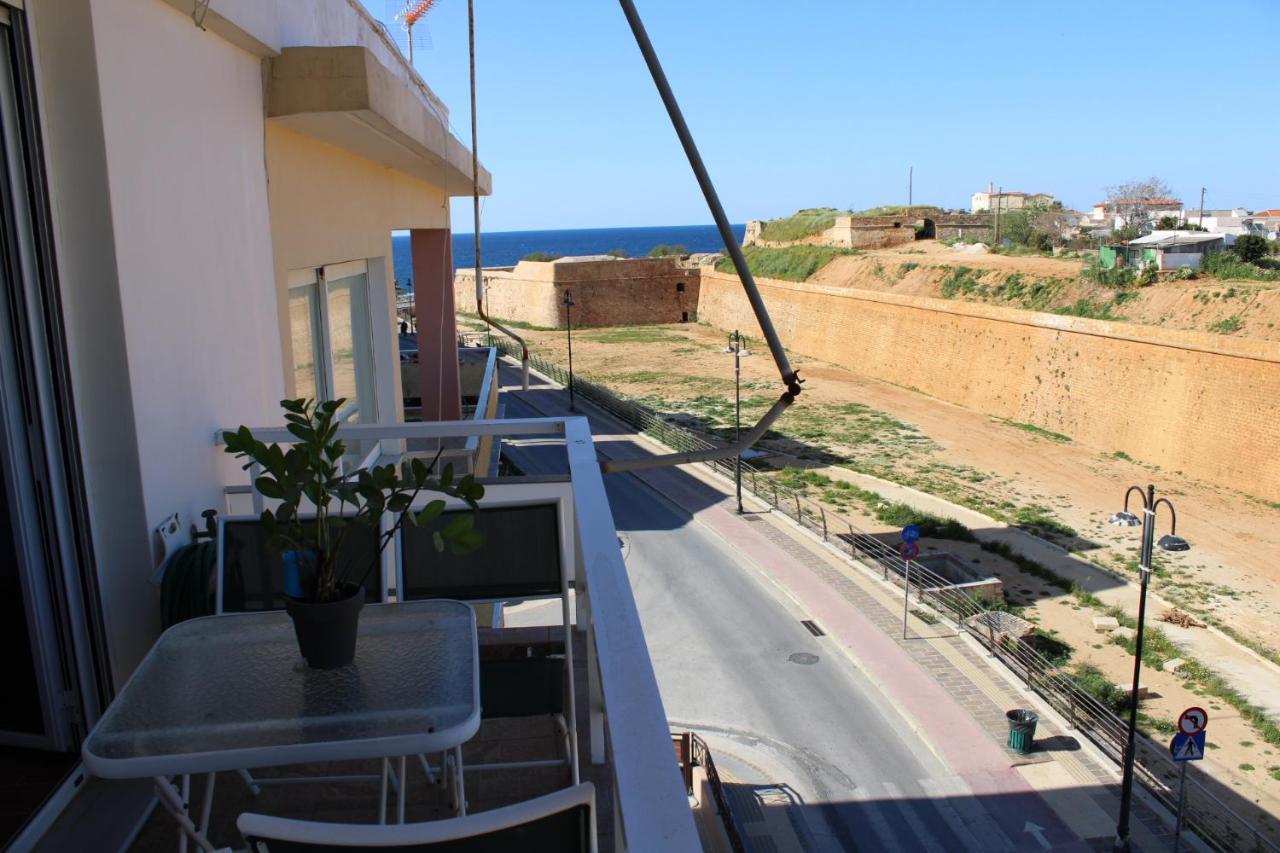 Xenia's Apt In West Moat Chania * Khania